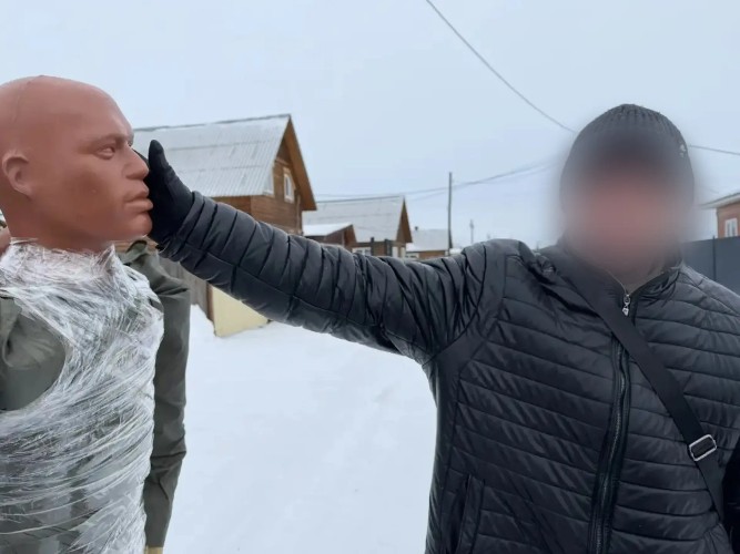 В Эхирит-Булагатском районе осудили мужчину за незаконное лишение свободы дочери и её сожителя