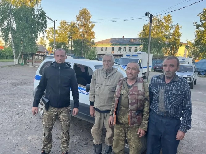 В Киренском районе спасли трёх мужчин, которые пять дней провели в тайге без еды