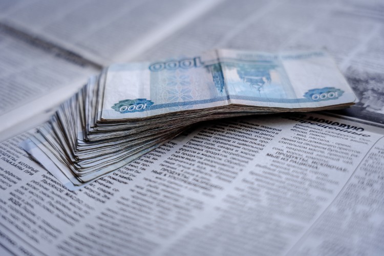 Прокуратура взыскала долги по зарплате и отпускным с работодателя в Киренском районе