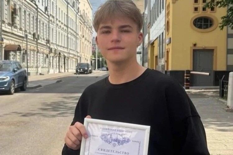 Иркутский десятиклассник запатентовал свою образовательную соцсеть