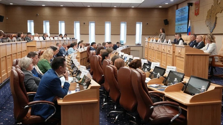В Приангарье предложили ввести особый режим лицензирования вывоза жидких бытовых отходов на Байкале