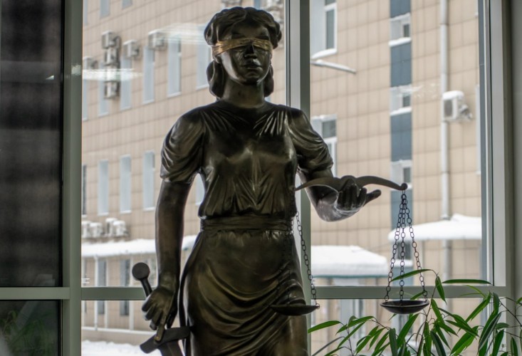 Суд обязал жителя Братского района публично опровергнуть ложь о главе поселения