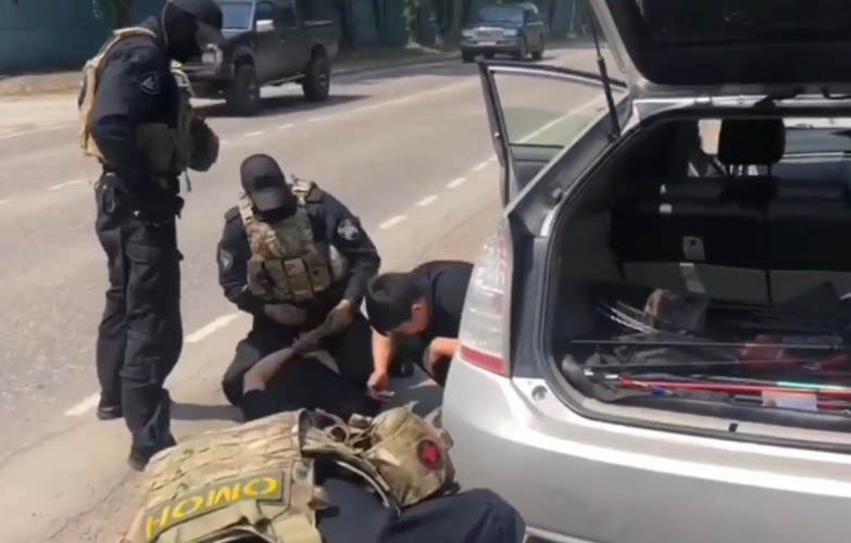 В Шелехове задержали иностранных наркокурьеров с 211 граммами «синтетики»