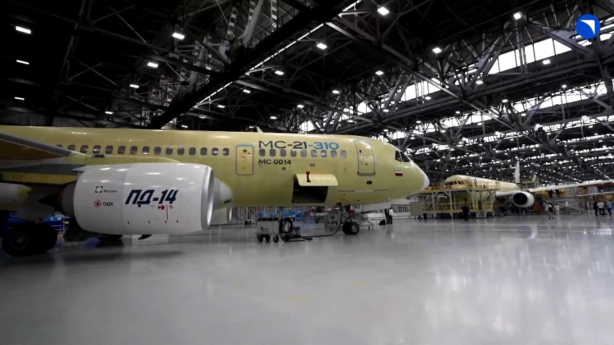 Первый серийный МС-21 готовят к полёту на Иркутском авиазаводе