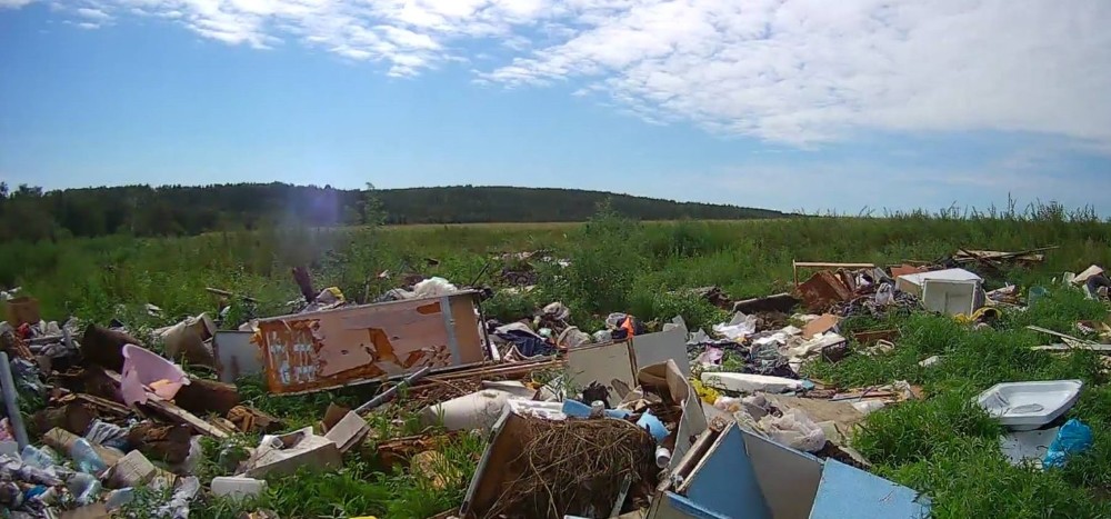 В Боханском районе нашли несанкционированную свалку с отходами животноводства