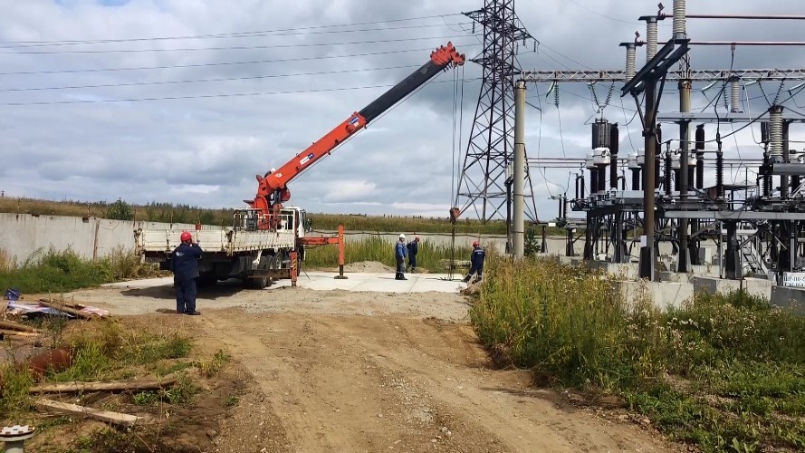 Более 30 подстанций реконструировали и построили в Иркутской области за лето