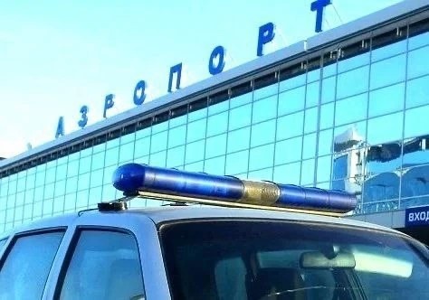 Транспортные полицейские задержали двух пассажиров с наркотиками в аэропорту Иркутска