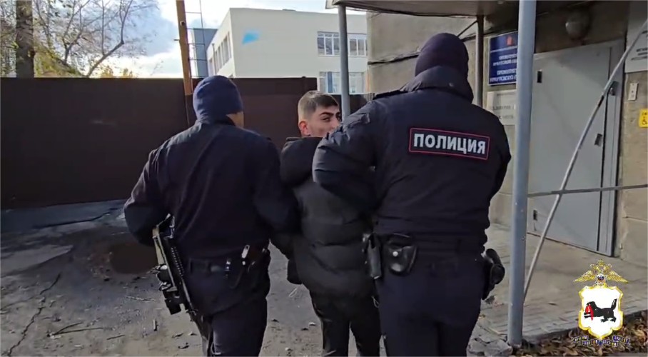 В селе Оёк задержали студента после угроз преподавателю