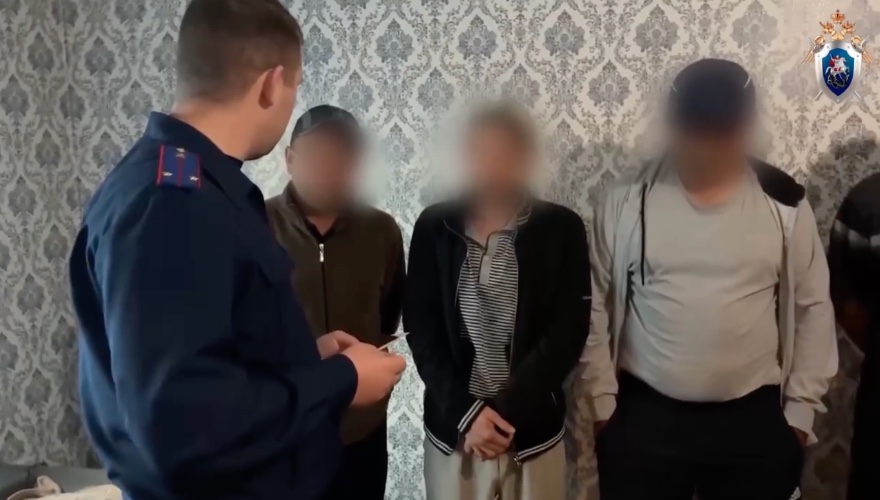 Семь мигрантов покинут Россию после рейда в Приангарье