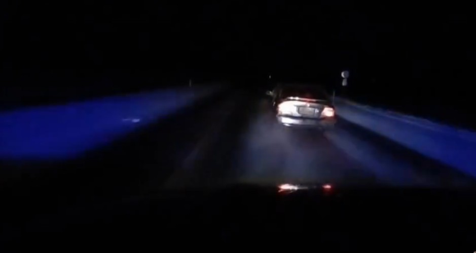 В Куйтуне полицейские прострелили колёса пьяному водителю без прав во время погони