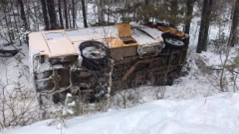 9 ДЕТЕЙ ПОСТРАДАЛИ В АВАРИИ СО ШКОЛЬНЫМ АВТОБУСОМ В ЗИМИНСКОМ РАЙОНЕ