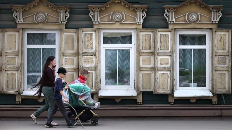 Ценный выбор: какие пособия положены семьям с детьми в Иркутской области