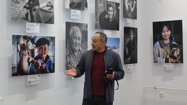 Быт и культуру оленеводов засняла команда фотопроекта "Малая родина" и представила в Иркутске