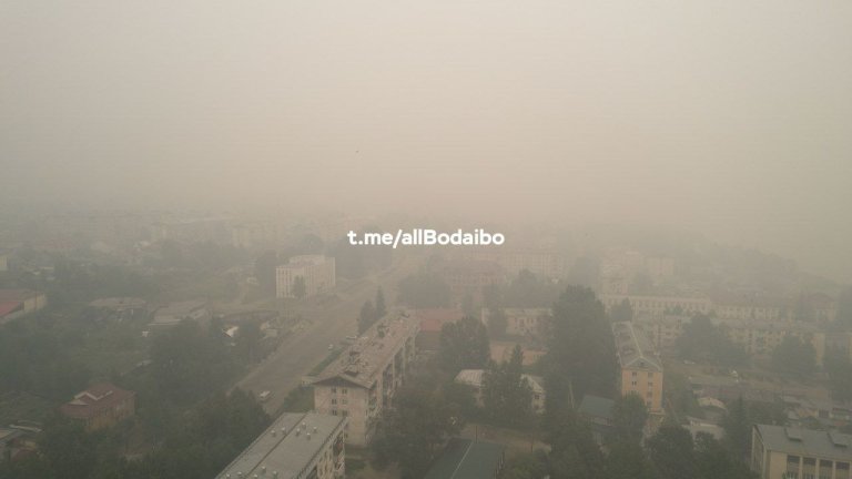 Из-за дыма от лесных пожаров сутки не выполнялись авиарейсы между Иркутском и Бодайбо