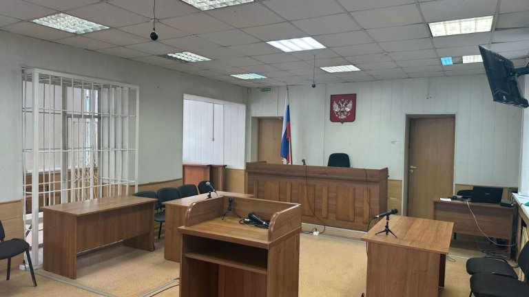 В Ангарске курьера мошенников отправили на 4,5 года в тюрьму