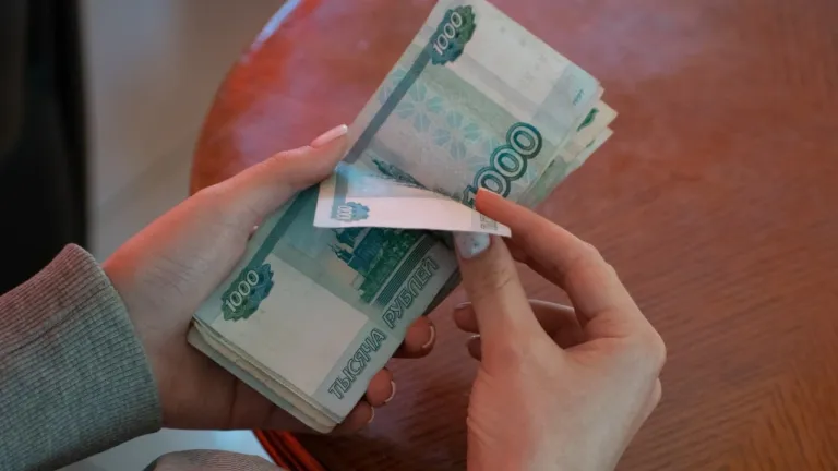 50 тысяч рублей отсудила мама побитого в иркутской школе мальчика