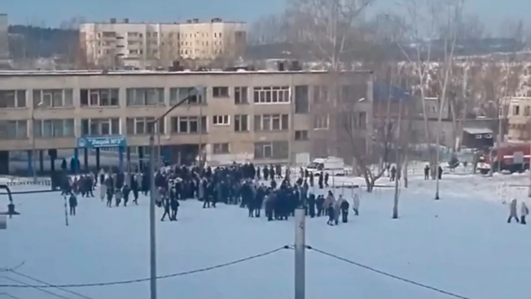 В Братске несколько школ «заминировали» 28 февраля