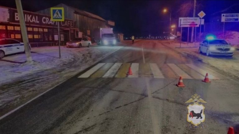 14-летнюю девочку сбили на пешеходном переходе в посёлке Култук