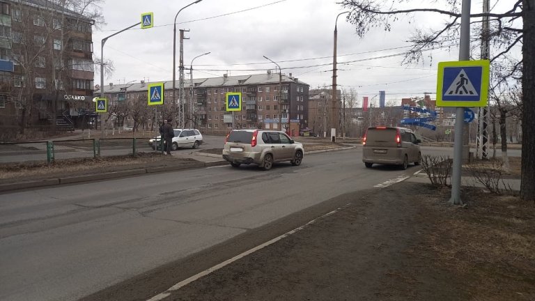 Женщину сбила машина на пешеходном переходе в центре Братска