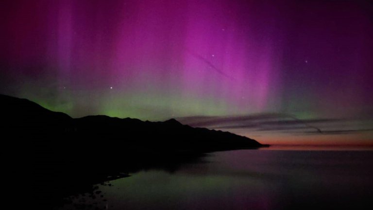 Полярное сияние увидели жители Иркутской области