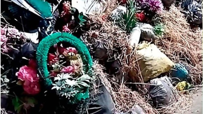 Кладбище на станции Батарейной в Иркутске завалили мусором