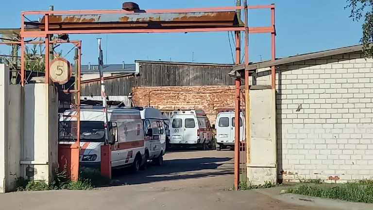 С социальными выплатами медикам из Куйтуна будет разбираться минздрав