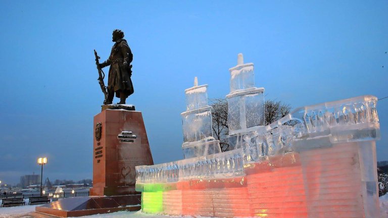В Иркутске начинают демонтаж ледовых скульптур