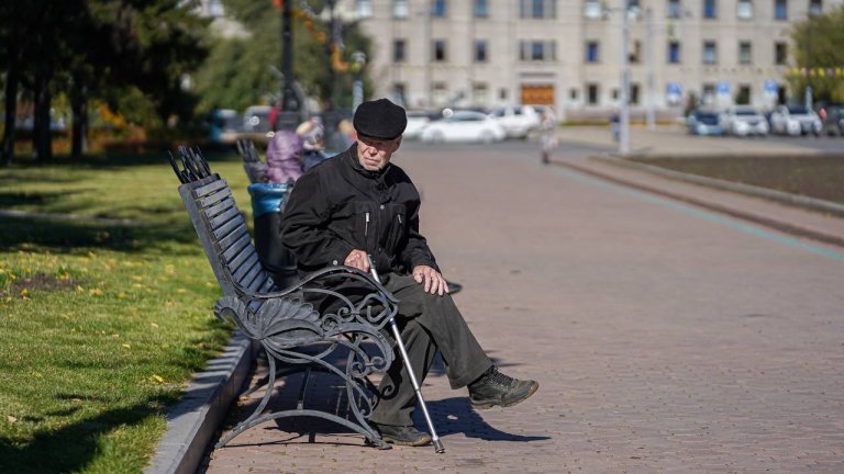 До 10 тысяч рублей получат ко Дню Победы труженики тыла в Иркутской области