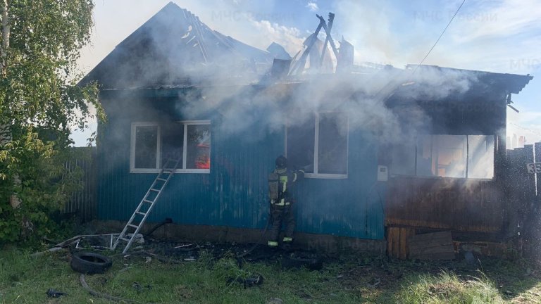 Две женщины погибли на пожаре в Усолье-Сибирском