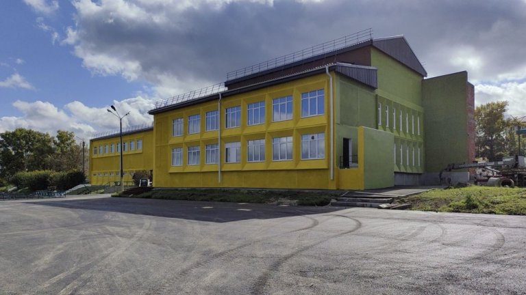 Капремонт школы №1 в Черемхове завершат до конца года