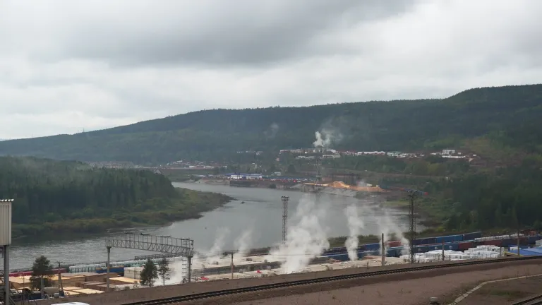 Использовать промышленные отходы для строительства дорог начали в Приангарье