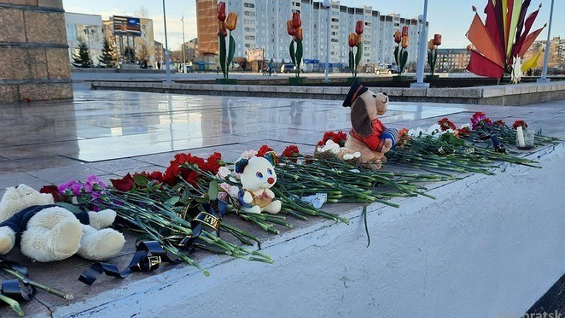 Память погибшим в Казани