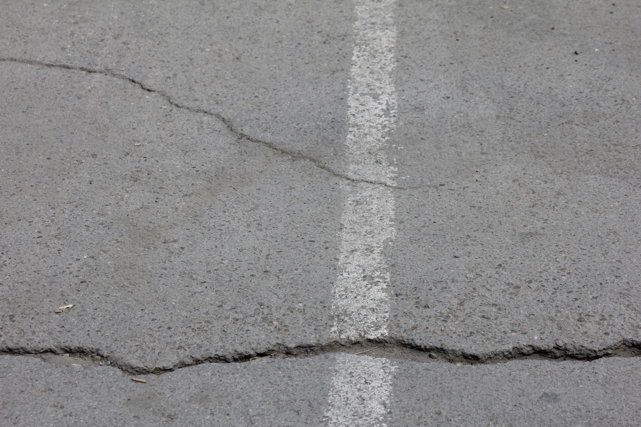 Прокуратура считает дороги Иркутска небезопасными и требует устранить ...