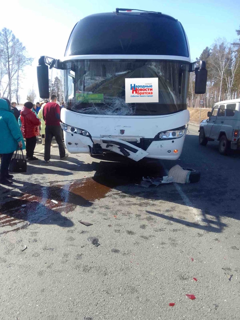 Два человека пострадали в ДТП с участием автобуса «Братск-Иркутск» и  автомобиля Hyundai | НТС