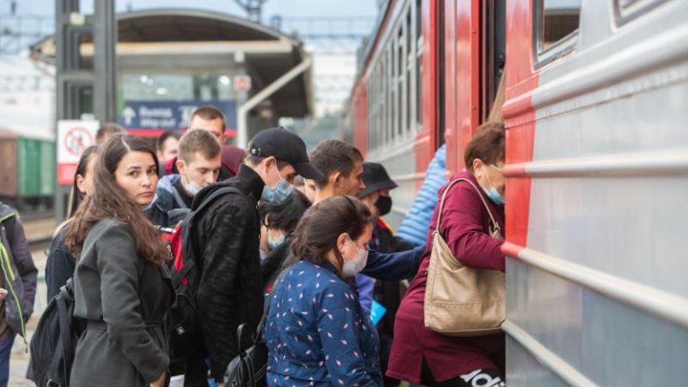 Жители Иркутской области летом чаще пользуются поездами