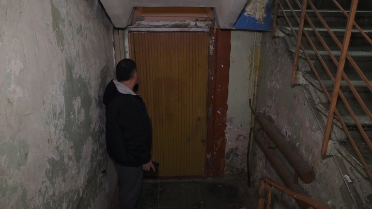 Юридические тонкости мешают провести капитальный ремонт в здании бывшего общежития в Ангарске