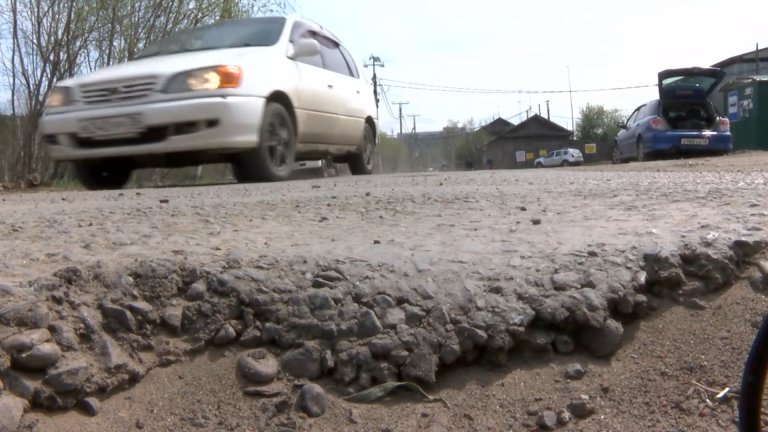 Дорогу в посёлке Малая Топка отремонтируют по решению суда
