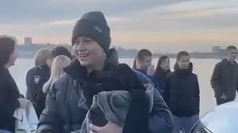 В Иркутске 9-классник помог спасти женщину и двоих детей с тонущего в Ангаре катамарана 