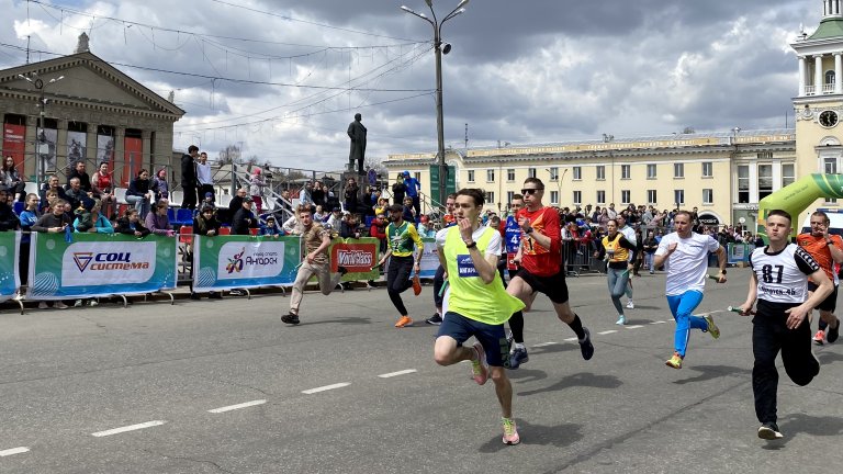Массовая легкоатлетическая эстафета прошла в Ангарске