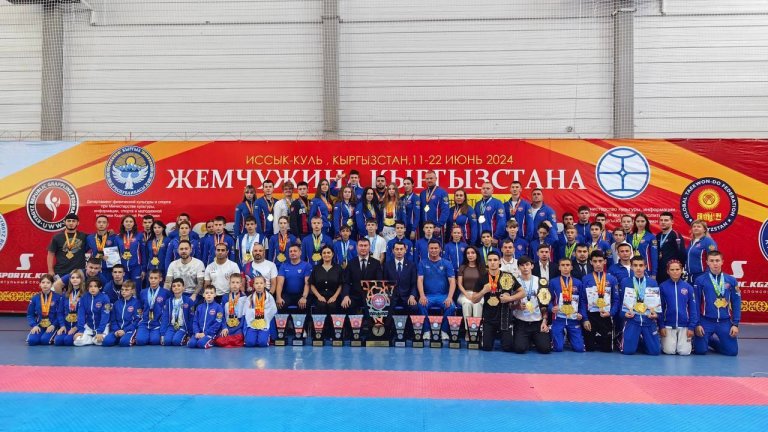 Девять медалей завоевали тхэквондисты Прибайкалья на международном турнире в Кыргызстане