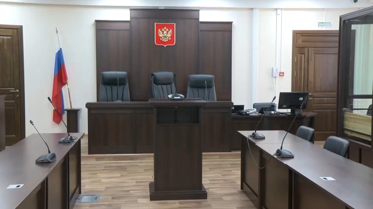 В отношении сразу двух глав муниципалитетов прекращено уголовное преследование в Иркутской области