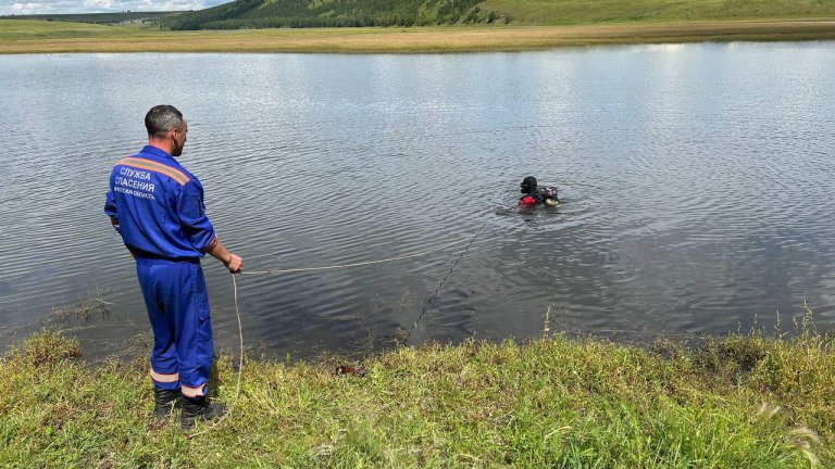 Мужчина и женщина утонули в Иркутской области