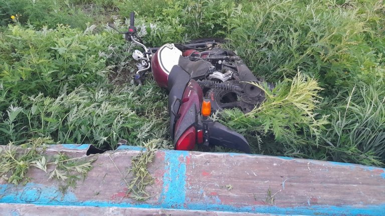 ДТП с детьми в Иркутской области: 15-летний мотоциклист погиб, 13-летняя девочка и 16-летний парень пострадали