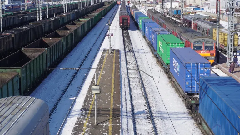 В Зиме завершили реконструкцию железнодорожной станции