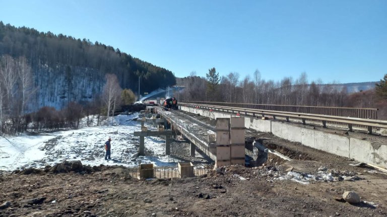 Ремонт мостов на Байкальском тракте завершат к началу туристического сезона