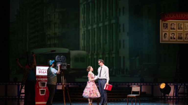 С Леонидом Гайдаем можно «встретиться» на сцене Иркутского музыкального театра
