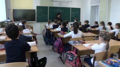 Большинство родителей Иркутска поддерживает запрет на использование смартфонов школе