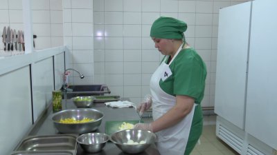 Лучшего школьного повара выбирают в Иркутске