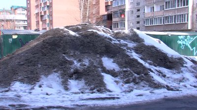 Иркутяне жалуются на состояние не очищенных от снега  дорог 