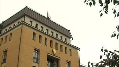 Прокуратура выявила нарушения трудового законодательства в районной больнице Железногорска-Илимского  